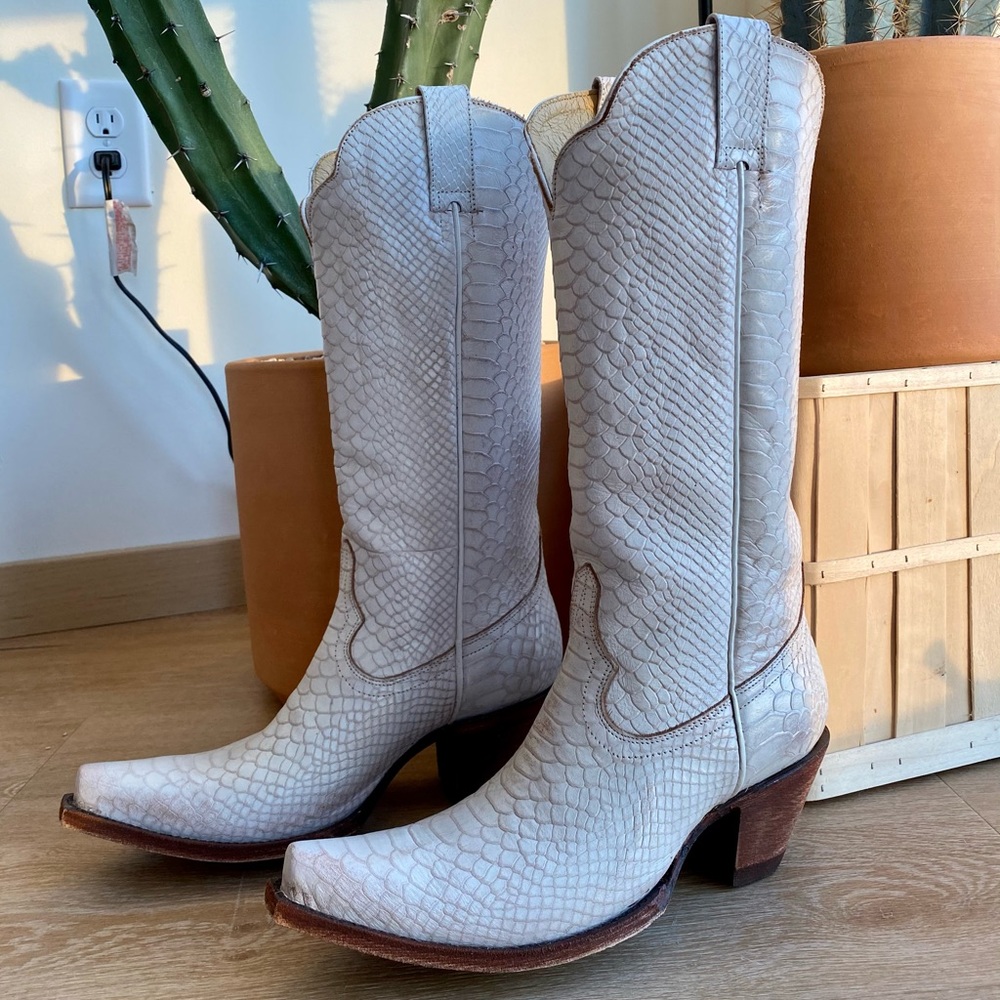 Idyllwind by Miranda Lambert boots